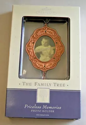 Hallmark Priceless Memories The Family Tree Decorative Hanging Photo Holder • $10.50