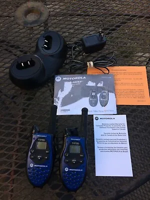 Motorola TALKABOUT T5720 Two-Way Radios W/ Dock Charger & Manual - Tested Works! • $26.95