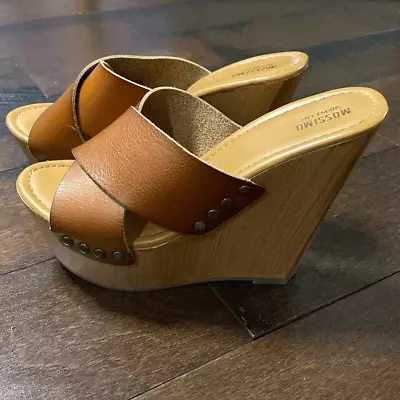 Mossimo Supply Co Whiskey Leather Platform Wedge Heel Sandals Womens Size 7 • $20