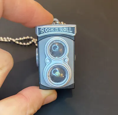 Retro Antique Style Camera Shutter Sound Necklace Kitsch Quirky Rock N Roll • £7.28