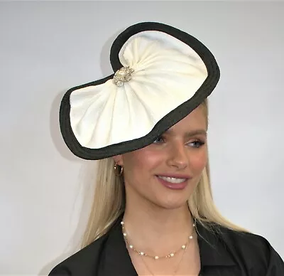$29.95 • Buy Black White Jewel Fascinator Hat Races Wedding Melbourne Cup Derby Day