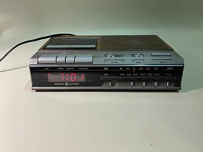 Vintage General Electric Clock Radio Cassette Player Recorder 7-4954A • $21.05
