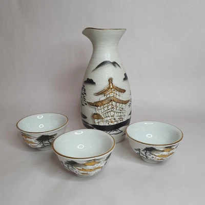 Japanese Kinkaku Ji Temple Sake Set Four Piece. • $42