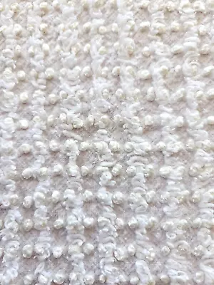 Vtg Chenille Bedspread Quilt Fabric Creamy Pearls With White Lines 18 X24  • $15.50