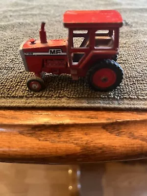 Massey Ferguson 1:64 1155 Tractor • $0.99