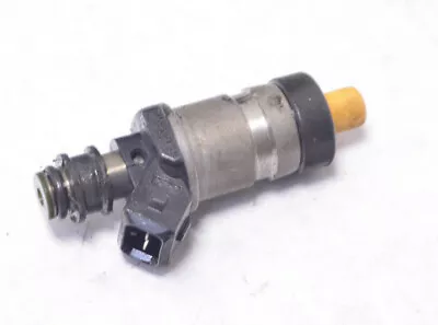 Mercury Outboard 3.0L Fuel Injector 18715 1 (E12-4)	 • $45