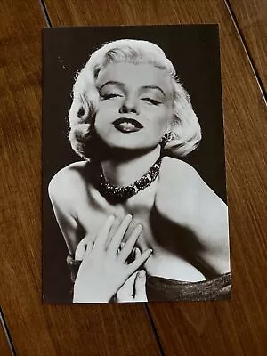 Marilyn Monroe 1999  American Greetings Forget Me Birthday Card Not Used • $8.99