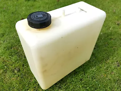 Westwood Fuel Petrol Tank For Ride On Lawn Mower Garden Tractor 3960 • £30