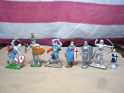 7 Vintage Fighting 54MM Medieval Foot Knights In Armor Figures Lot 2/2 • $14.99