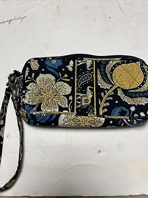 Vera Bradley  Wristlet Clutch Multicolored With Elephant And Flowers • $5.99