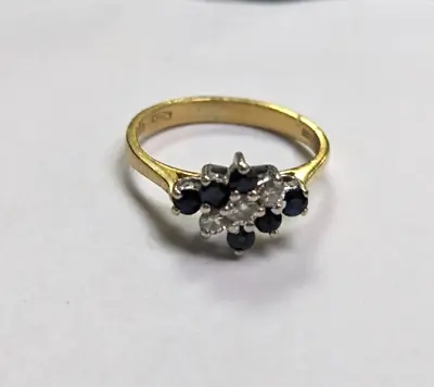 18ct Gold Ring Black Sapphire & Diamond Cluster Ring Size I - 18ct Yellow Gold • $585.99