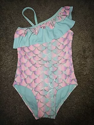 Girls 4/5 One Piece Mermaid Swimsuit • $2.39