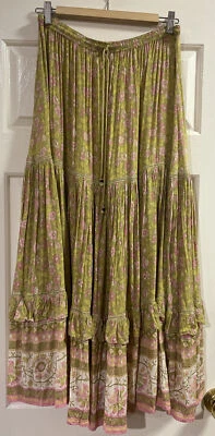 $195 • Buy The Spell & Gypsy Floral Skirt Size L