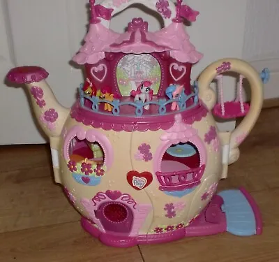 MY LITTLE PONY 2006 Tea Pot Palace Ponyville House With Ponies -Fully Working • £25