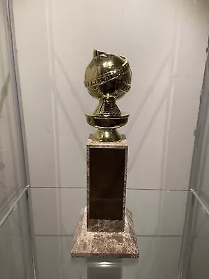 $399.99 • Buy Golden Globe Award Statue DAMAGED!!!