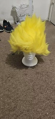 Dragon Ball  Goku Super Saiyan Yellow Wig Cosplay Halloween Used • $21.99