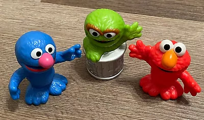 2013 Hasbro Sesame Street Workshop Figures Elmo Oscar Grouch Grover Cake Toppers • $6.99