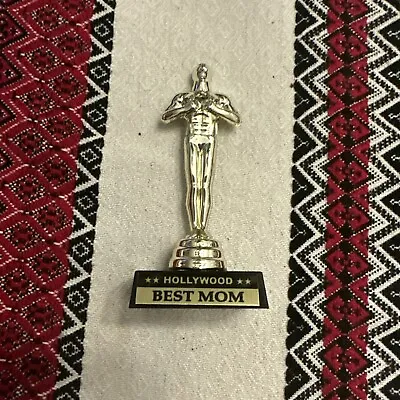 Trophies- Hollywood Best Mom - 8.5 Inch Tall • $10.50