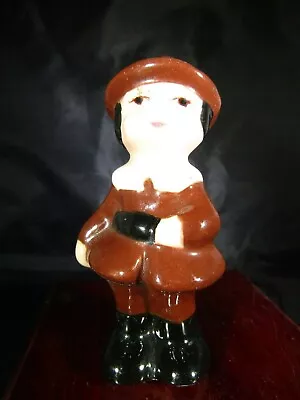 Vintage Porcelain Thanksgiving Figurine- Salt Or Pepper- Pilgrim- Japan  ~ 3.5” • $9.95