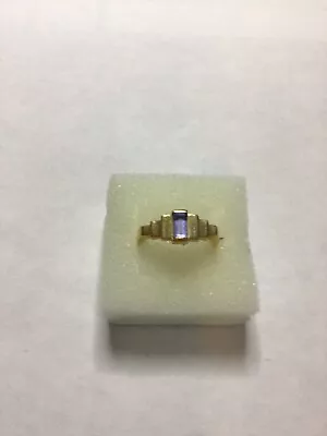 Vintage Art Deco Tiered  14K Yellow Gold W/Amethyst Stone Ring 3.2 Grams • $195