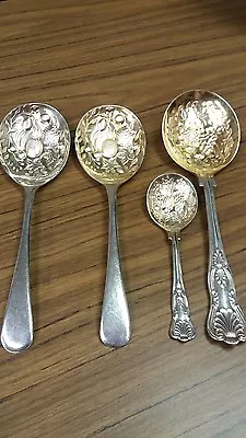 Set Of 4 Sheffield EPNS A1 EMBOSSED/SCULPTED Silver Plate ENGLAND KINGS SPOONS • $15.95