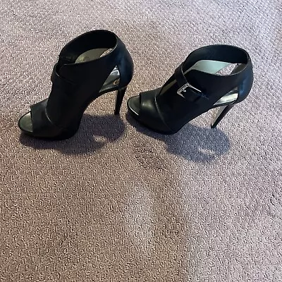 Women’s Michael Kors Platform Heels With Buckle Black Leather Size 5.5 • $26