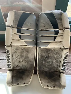 Vaughn Velocity Custom 35”+1 Hockey Goalie Leg Pads • $100