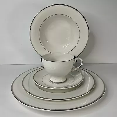 Mikasa Cameo Platinum 5 Piece Place Setting Ultima + Fine China HK301 Dinnerware • $53.99