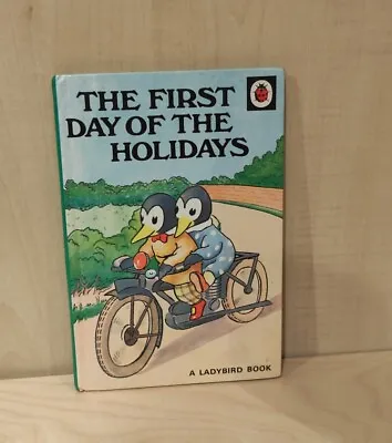 Ladybird Book 1942 Series 401  The First Day Of The Holidays • £4.99