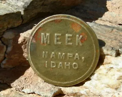 Antique NAMPA IDAHO (LAKE LOWELL CANYON CO)  MEEK  (OLD BAR) BRASS 5c TOKEN • $16.95