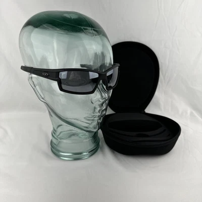 Tifosi Escalate Wrap Sunglasses Black Frames Gray Lens W/Case Running Cycling • £47.30