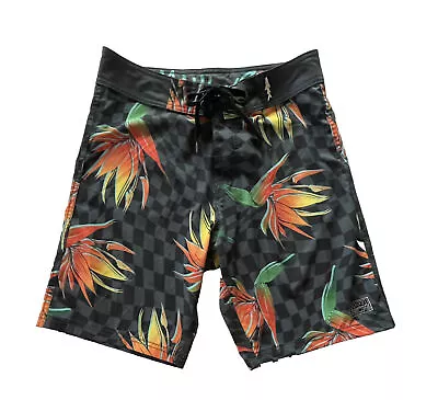 Maui And Sons Board Shorts Size 30 Black Shark 4 Way Stretch Zip Back Pocket • $15