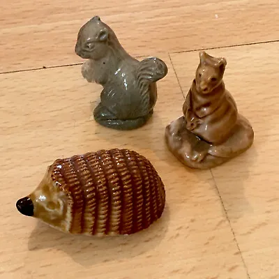£10 • Buy 3x Vintage WADE Pottery WHIMSIES  COLLECTION Hedgehog Kangaroo Squirrel 1970s
