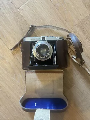 Vintage Dacora  Folding Film Camera  PLEASE SEE THE PICTURES  FREE UK POSTAGE  • £32.50