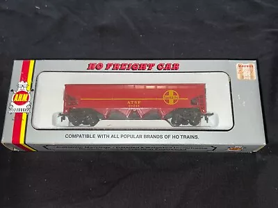 AHM HO RTR Hopper Santa Fe #99246 New In Box • $9.99