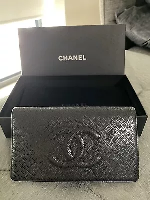 Authentic Chanel Wallet Like New • $900