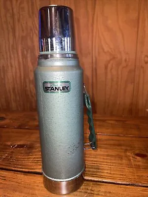 Vintage Aladdin Stanley Green Vacuum Bottle Thermos Made In USA A-944DH Quart • $14.99