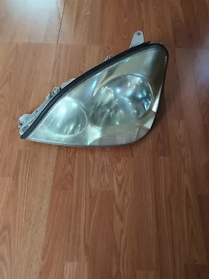 Lexus LS 430  01-02  Headlight • $125