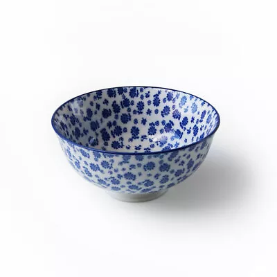 Blue & White Daisy Design Glazed Ceramic Japanese Rice Bowl – 12cm • £8.95