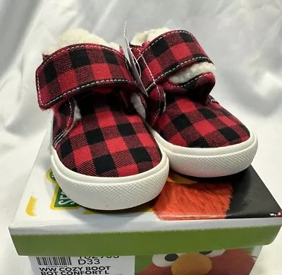 Elmo Sesame Street Slip On Shoes Boots Baby Toddler Size 4W Red Black Checkered • $11.38