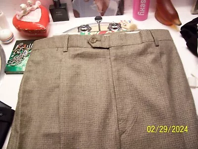 Men's 38R (38 X 32) 100% Wool Tweed Wool Dress Pants Hart Schaffner Marx Soft! • $32.95