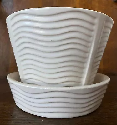 Vintage Mid Century Modern (MCM) McCoy WAVE Planter With Attached Saucer • $37