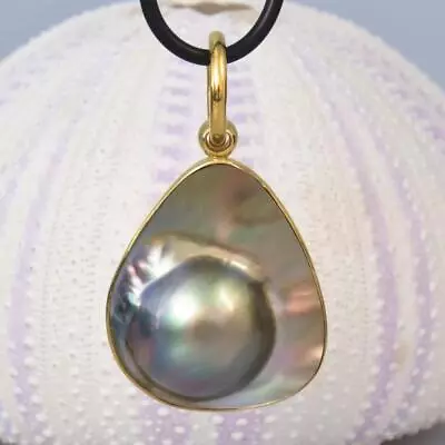 Mabe Blister Pearl Pendant With 18K Gold Vermeil Over Sterling Silver 5.74 G • $72