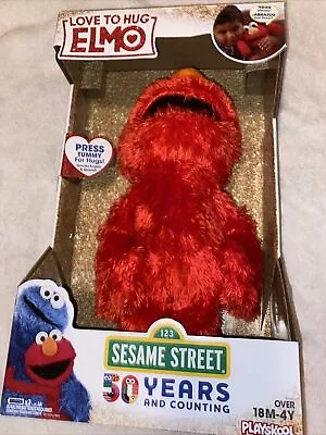 Hasbro Sesame Street Love To Hug Elmo Speaks Spanish And English • $21.99
