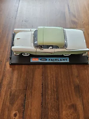 1957 Ford Fairlane Skyliner Retractable Top Green/White Die Cast 1:18 Sun Star • $69.99