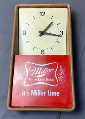 VINTAGE MILLER HIGH LIFE BEER CLOCK SIGN LIGHTED BAR CLOCK  Its Miller Time  • $50