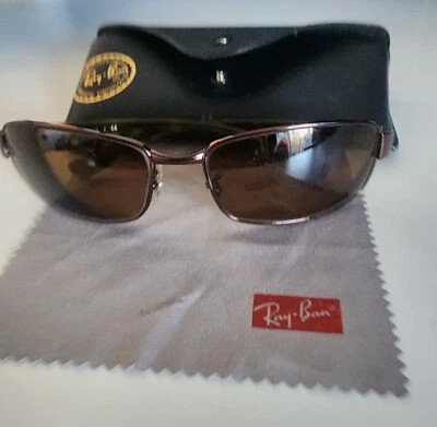 $60 • Buy Ray Ban RB 3364 Polarised Sunglasses 
