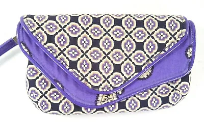 VERA BRADLEY Wristlet Purple Paisley Magnetic & Zip Closure Excellent Condition • $12.99