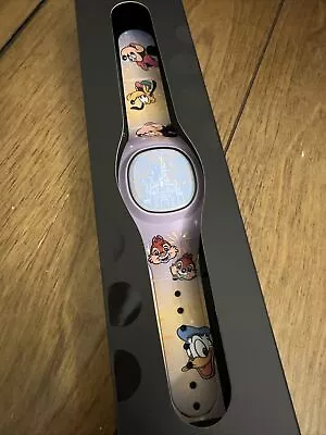 Disney Magic Band + Mickey And Friends W/ Charger Unlinked  • $13.50