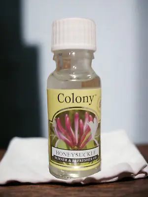Colony - Burner & Refresher Oil Honeysuckle • £2.99